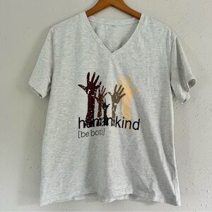 🦋 Grey V-Neck Human Kind Be Both Short Sleeve T-Shirt XL